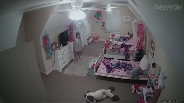 8 Most Disturbing Home Security Camera Hackings смотреть онлайн