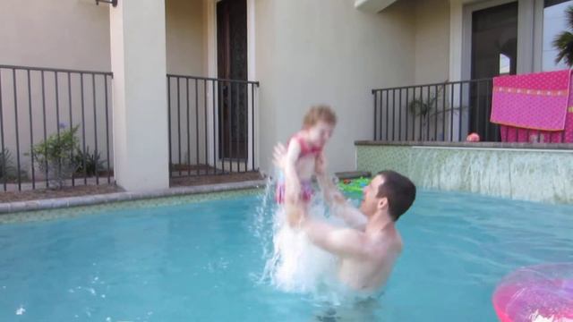 Tara Rose Thrown around in the pool смотреть онлайн