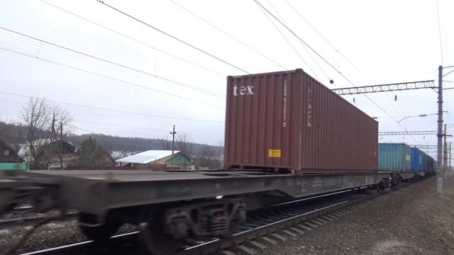 Электровоз ВЛ80С-1145 с грузовым поездом смотреть онлайн