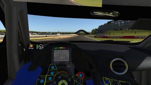 iRacing: Bathurst practice. feeling out the car смотреть онлайн