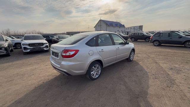 АВТО В КОТОРОМ ЕСТЬ ВСЕ НЕОБХОДИМОЕ ЗА МИЛЛИОН! Взяли по самой низкой цене новую LADA GRANTA COMFORT смотреть онлайн