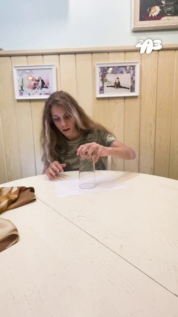 ✨ РАЗОБЛАЧАЕМ популярный ФОКУС со стаканом из ТикТока! смотреть онлайн