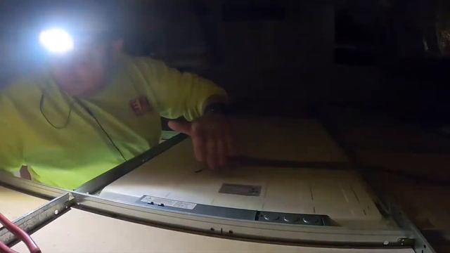 Adjustable LED flat panel for ceiling смотреть онлайн