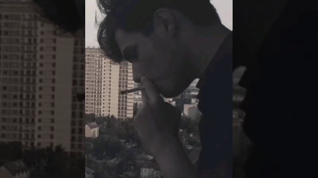 lil inept - на балконе смотреть онлайн