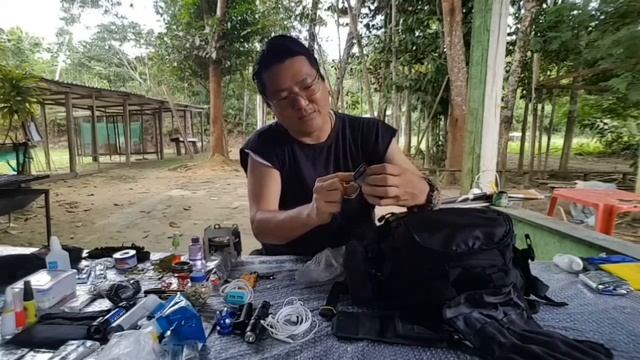 Minha mochila NITECORE BP20 de CAMPING ou BOB. 2018 itens básicos. смотреть онлайн