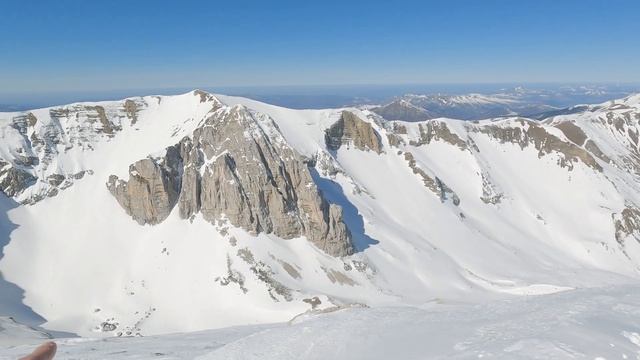 SI TORNA sui SIBILLINI...🏔 смотреть онлайн