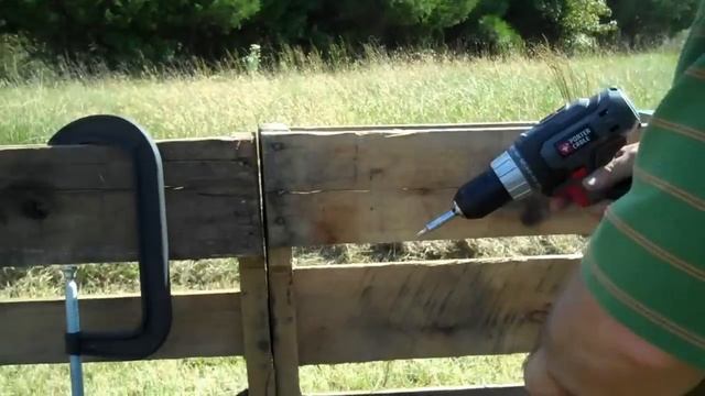 5 on the Farm: FANTASTIC, Updated Fencing made from FREE Pallets DIY! смотреть онлайн