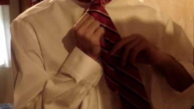 Как завязывать галстук