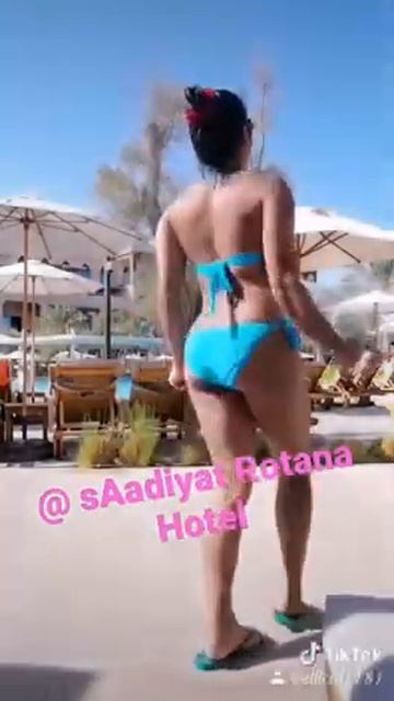 Vacation time🥰@Saadiyat Rotana смотреть онлайн