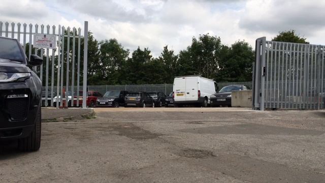 Commercial electric cantilever sliding gate for Land Rover, jaguar смотреть онлайн