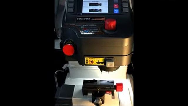 CONDOR XC 007 key CNC machining equipment смотреть онлайн