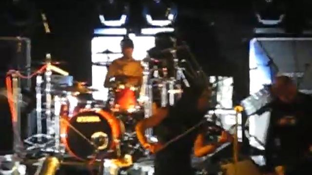 Кукрыниксы - Звезда (ЦКМ НАУ, Киев, Украина 26.10.2009) смотреть онлайн