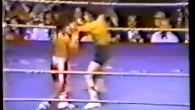 Salvador Sanchez vs Richard Rozelle смотреть онлайн