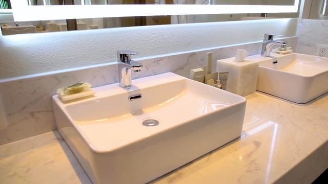 Villa La Valencia - Now Accepting Reservations for December 15th & Beyond смотреть онлайн