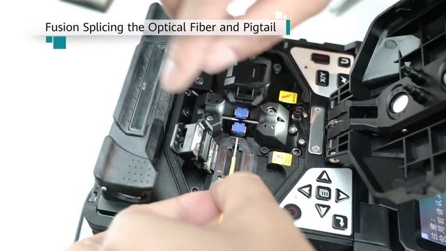 Huawei AirEngine Series APs: How to Assemble a Hybrid Cable 1.0 смотреть онлайн