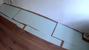 Как и чем резать ламинат.