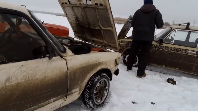 Тренировка на секретном замерзшем озере. смотреть онлайн