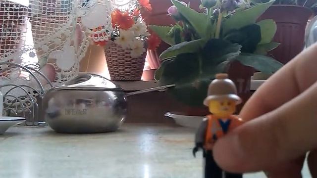 ,,Обзор Минифигурок Лего" Лего Бомж смотреть онлайн