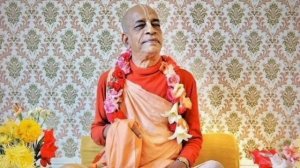 Лекция Шрилы Прабхупады 15.04.1974, Бомбей. БГ 4.26. Путь бхакти - занять ум служением.