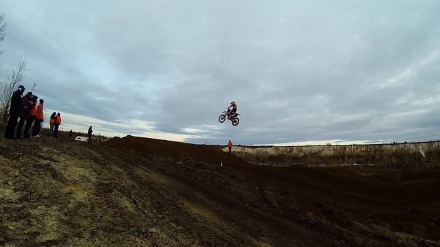 White Well смотреть онлайн