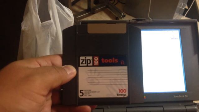 Emu SP-12 DrumFile now possible to run on Zip Disk смотреть онлайн