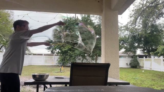 My bubble show recorded on the iPhone 12 mini смотреть онлайн