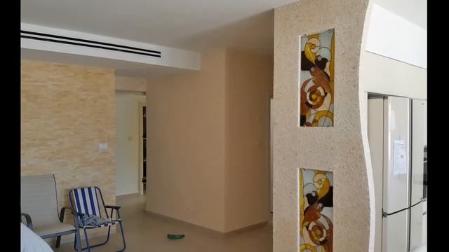 טפט נוזלי - Relief 325 around stained-glass windows смотреть онлайн