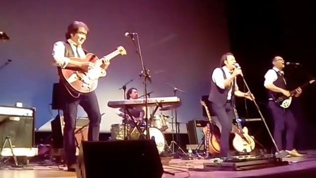The Silver Beats - Teatro "Joaquin Turina" (Sevilla) смотреть онлайн