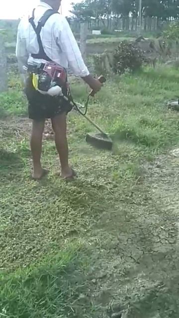 Honda-gx35 brush cutter-4 stroke -Nexgen farming machineries 8712137637 смотреть онлайн