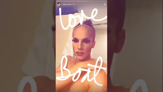 Katya Zamolodchikova lipsyncing to Russian songs on Instagram Stories смотреть онлайн