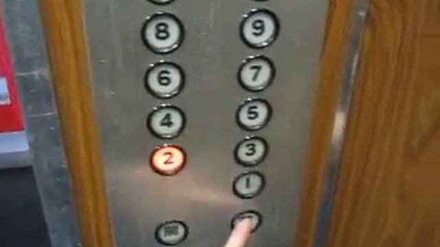 三菱エレペット　横浜駅付近某ビル смотреть онлайн