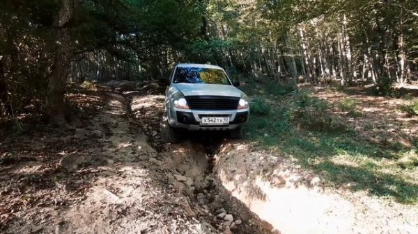 Недооцененный китайский внедорожник, который может. Derways Aurora