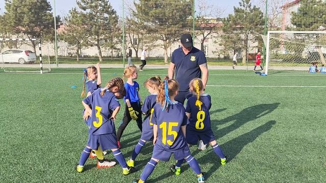 "Футбольный калейдоскоп" 2025 г. ЖФК "Ростов"(синие) - ФК "Олимп" (2017) 9:1 29.03.2025