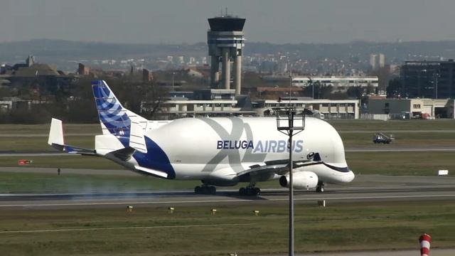 Landing - Airbus Beluga xl - Frenazo Spectacular - смотреть онлайн