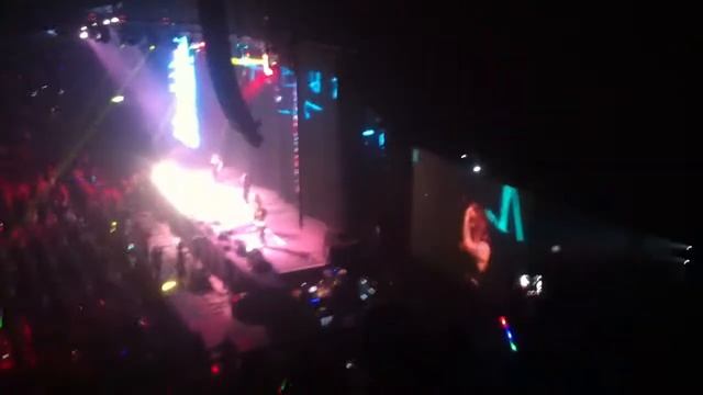 Neon Jungle at Radio City Live - Trouble смотреть онлайн