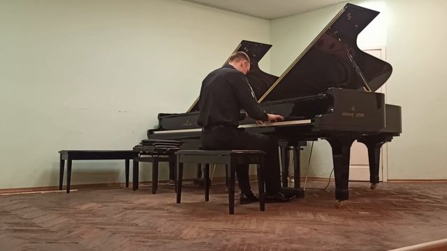 М.Равель "Лодка в океане" из цикла "Отражения".Исп.Иван Мохов, класс преподавателя О.МЧернышова смотреть онлайн