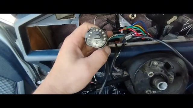 Установка автосигнализация с дистанционным запуском (автозапуск) Мерседес 190 w201 w124 смотреть онлайн