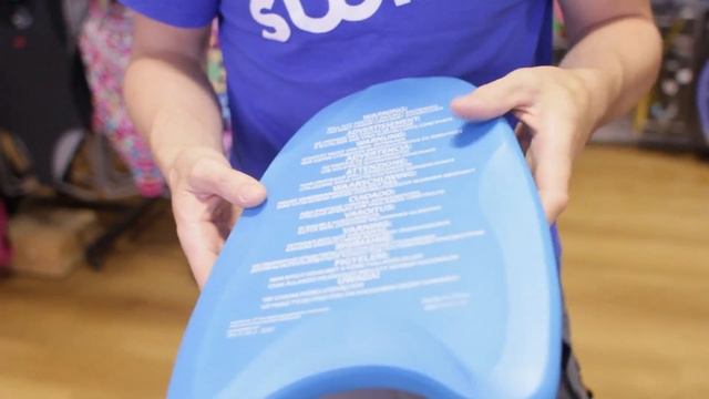 Speedo Sea Squad Kick Board - www.simplyswim.com смотреть онлайн