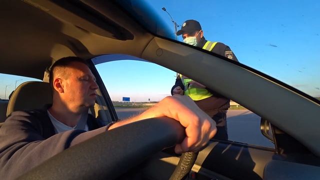 Пример безграммотного но эффективного общения с полицией. смотреть онлайн