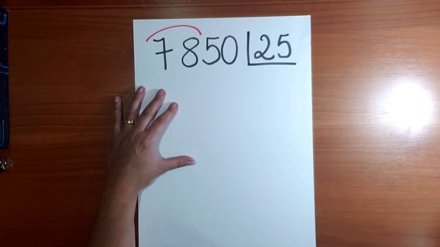 Divisão com dois algarismos no divisor - 5º ano EF смотреть онлайн