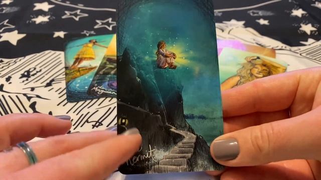 The Light Seer's Tarot (ASMR | Soft Spoken) смотреть онлайн
