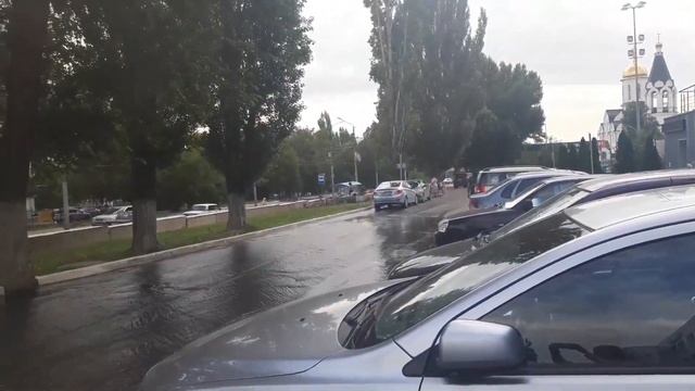 Прорыв трубы на проспекте 50 лет Октября смотреть онлайн