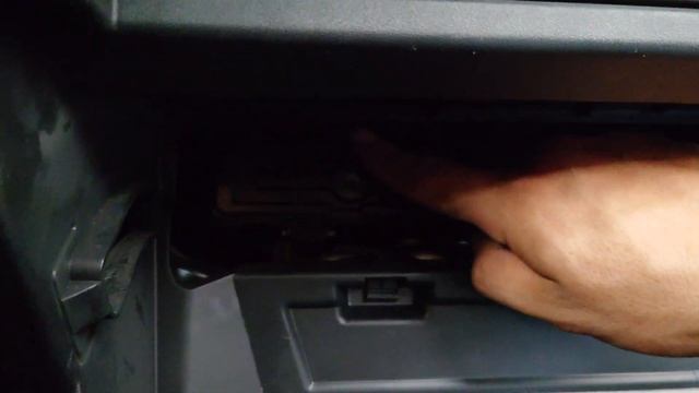Cambiar filtro de cabina, Filtro de A/C, Seat Ibiza 2019 смотреть онлайн