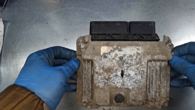 sterownik silnika ecu do Saaba montaż nadkole dziura w sterowniku смотреть онлайн