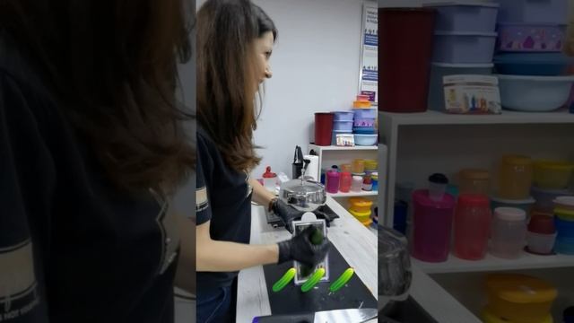 Щи в кастрюле от Шефа (3,8 л) Tupperware смотреть онлайн