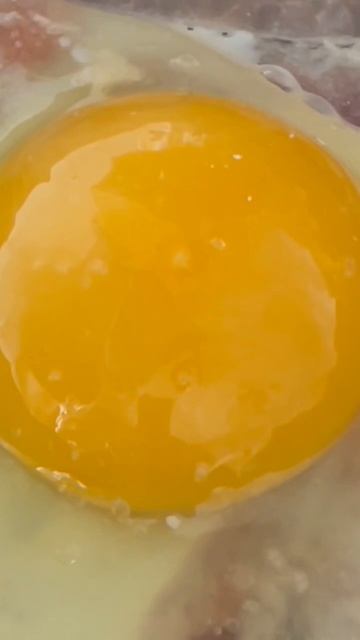 Яичница 🍳 из детства☀️👍😋 смотреть онлайн