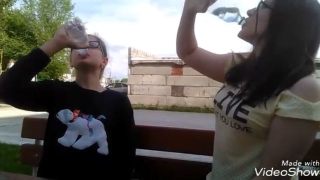 Пьём на скорость с Людой))) смотреть онлайн