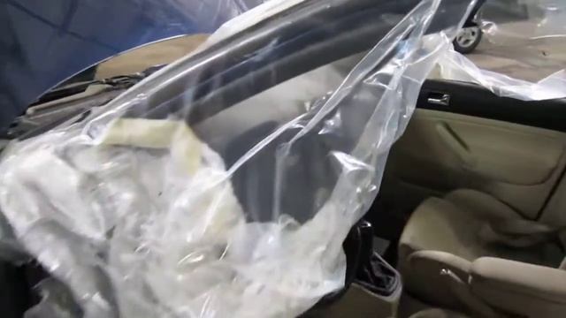 Parting Out A 2001 VW Jetta   110211