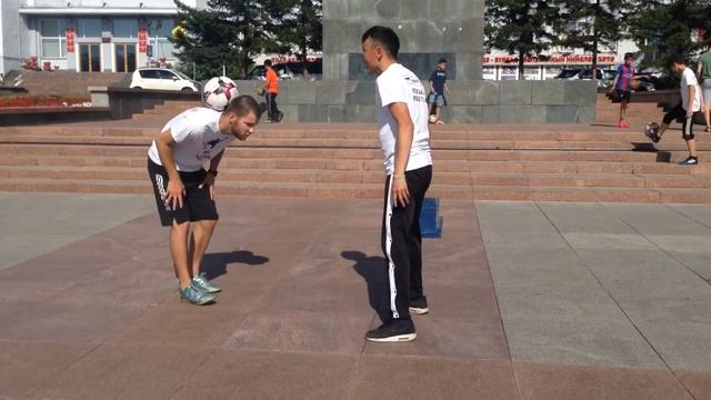 Футбольный фристайл. Тренировка. смотреть онлайн
