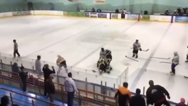 ХК "Титан" - ХК "Бона", 7 октября, БЛХЛ смотреть онлайн